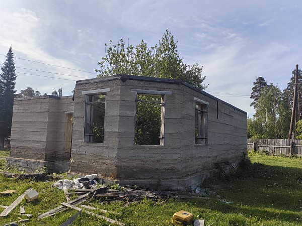 Дом на земельном участке 10 соток с. Турочак (№756)