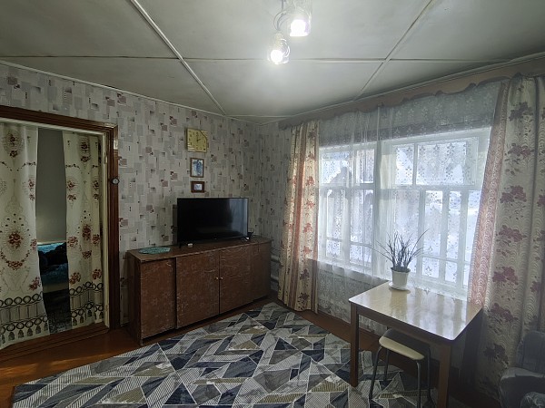 Квартира в трехквартирном жилом доме 50.8 кв. м. с. Артыбаш (№721)