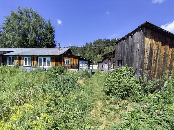 Квартира в двухквартирном жилом доме 40 кв. м. с. Турочак (№765)