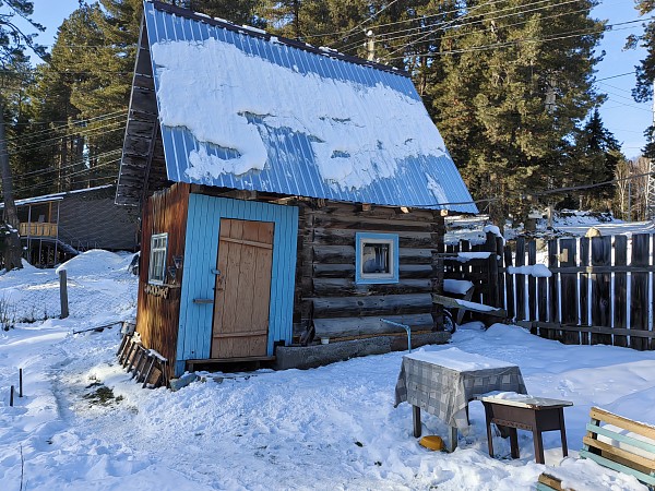 Квартира в трехквартирном жилом доме 50.8 кв. м. с. Артыбаш (№721)