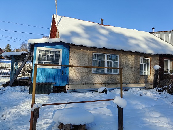 Квартира в трехквартирном жилом доме 50.8 кв. м. с. Артыбаш (№721)